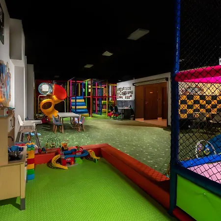 Pienkowskich 2 * Gdynia